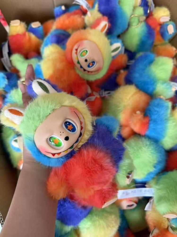 Alwin China RTS Cute Labubu Gen1.0 2.0 3.0 4.0 5.0 6.0 Plush Doll Cola Macaron Color Clothes Handmade Pendant Blind Box