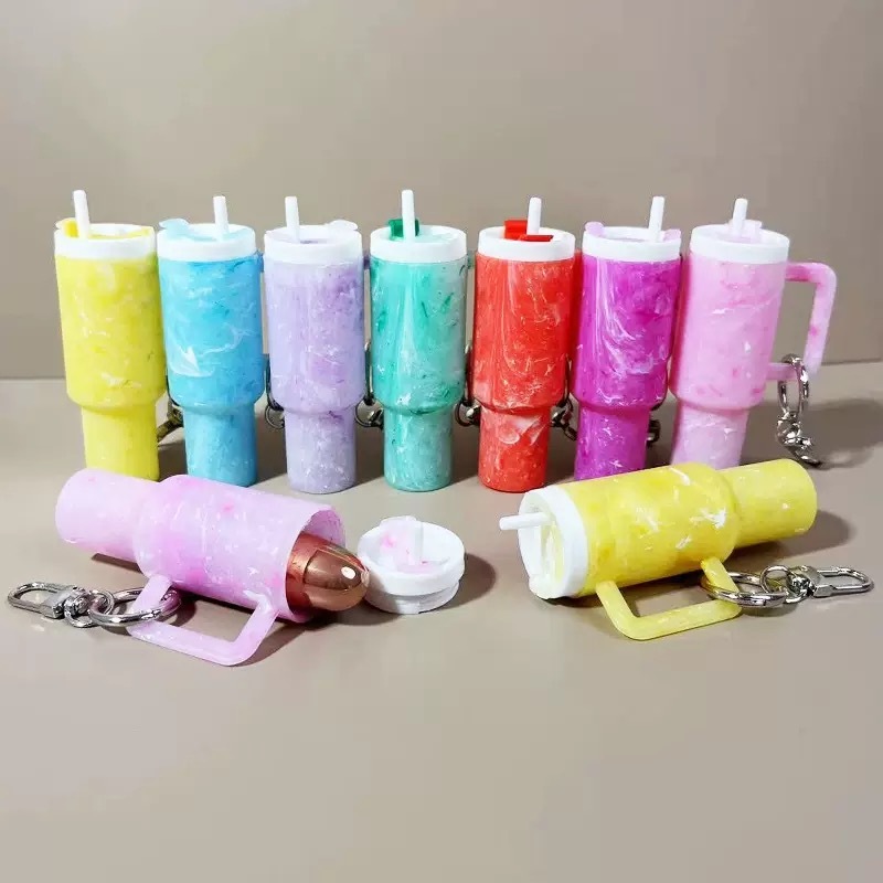 Alwin China RTS New style mini Stanley tumbler keychain Mixed colors Hot Sale Air Shipping