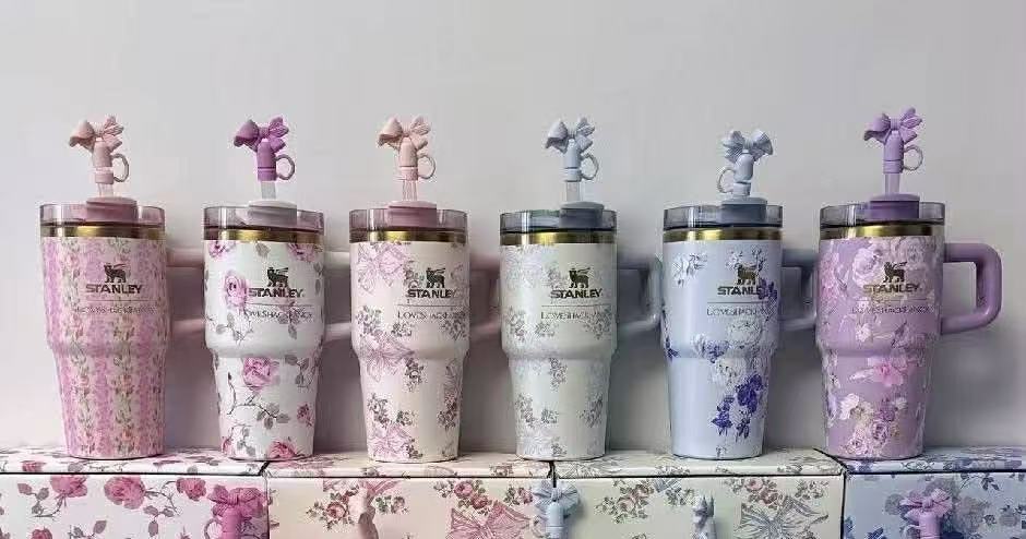 Alwin China RTS 20oz Flora Love Shack Stanley Mug with Gift Box Hot Sale