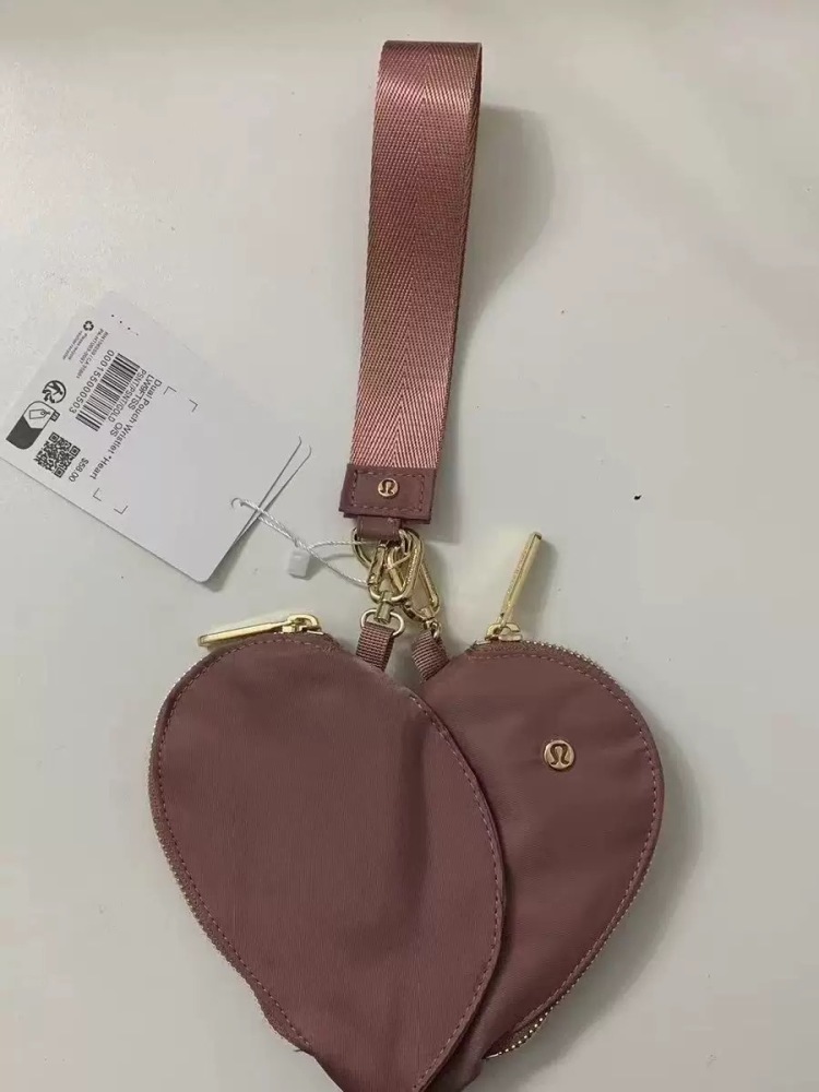 Alwin China RTS New LuLu Lemon Heart Wrist Bag Hot Sale