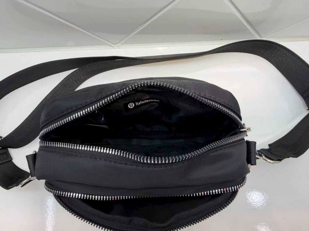 Alwin China RTS 2L Lulu Crossbody Bags Large Capacity Nylon Waterproof Sports Outdoor Waist Bag Hot Sale