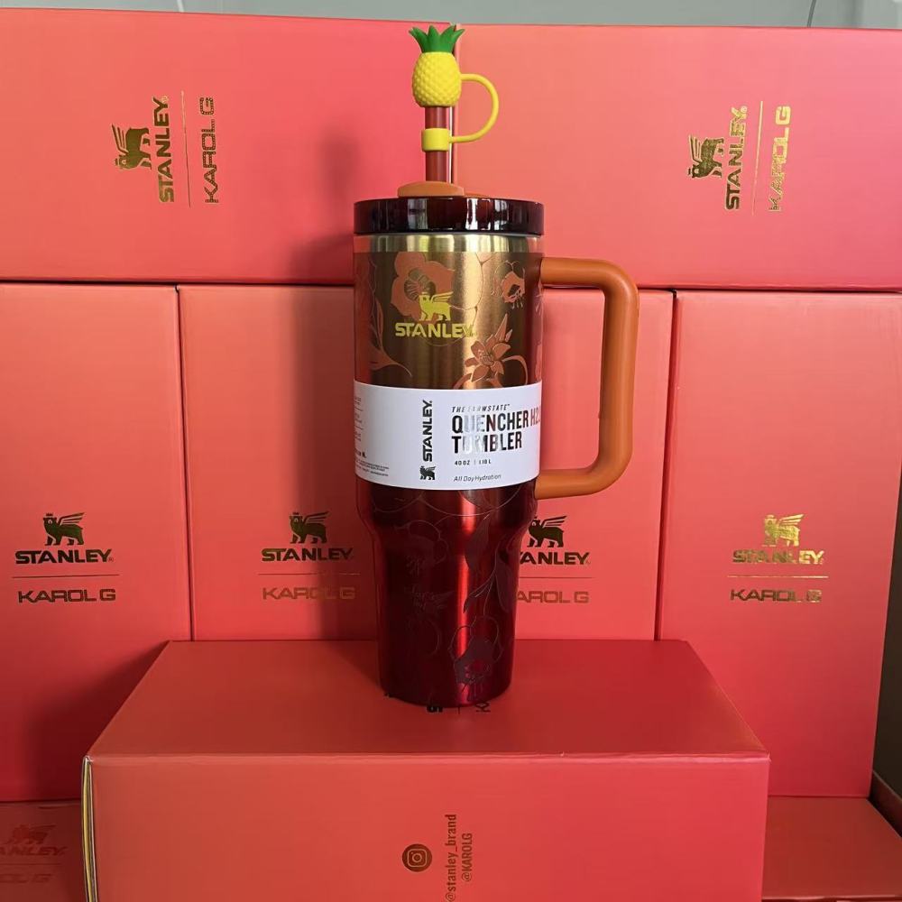 Alwin China RTS NEW 40oz Stanley KAROL G Mug with 3 Logo and Gift Box Hot Sale