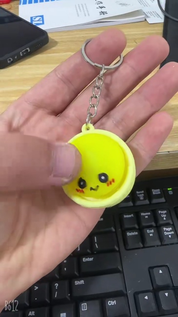 Alwin China RTS New Squishy Press Dumplings Keychain Botton Light Rope Dumpling Keychain