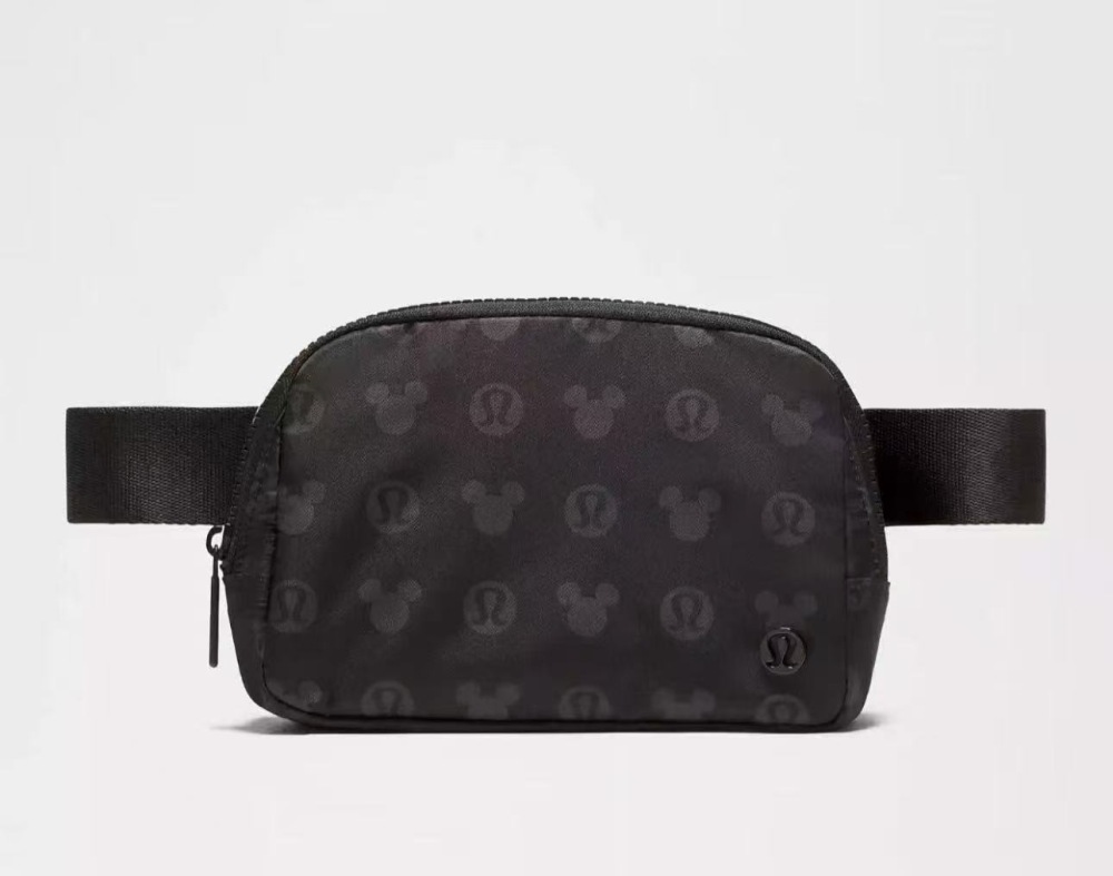 Alwin China RTS Lulu Lemon New Everywhere Mickey Bag 1L Waist Bag Sport Crossbody Chest Bag Hot Sale