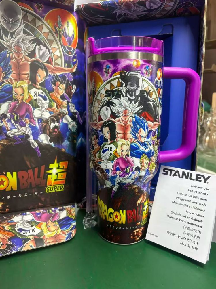 Alwin China RTS 40oz New Stanley with Gift Box Stitch Hellokitty Jennie Dragon Ball Hot Sale
