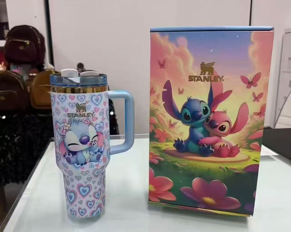 Alwin China RTS 40oz New Stanley with Gift Box Stitch Hellokitty Jennie Dragon Ball Hot Sale