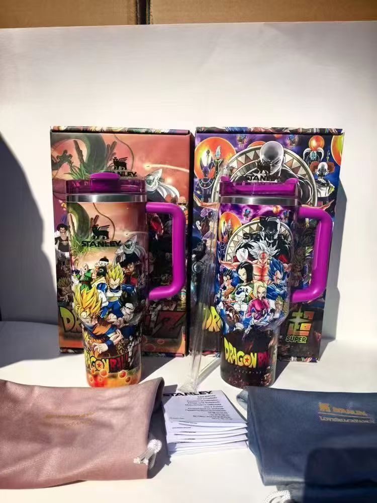 Alwin China RTS 40oz New Stanley with Gift Box Stitch Hellokitty Jennie Dragon Ball Hot Sale