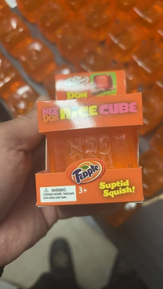 Alwin China RTS Need OH Squishy 5.5 CM Nice Cube Sprite Pepsi Doll Hot Sale
