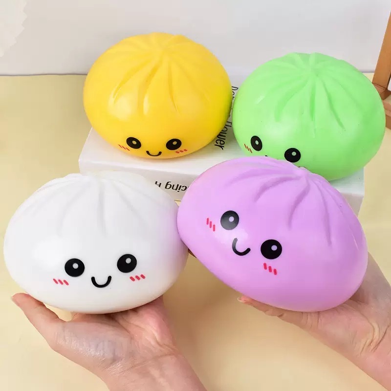 Alwin China RTS New Giant Dumpling Squishy Toy 9cm 15cm 25cm Mixed Color with Basket Hot Sale