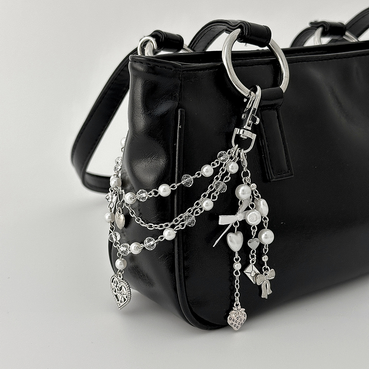 Personalized Heart-shaped Pearl Bag Chain
