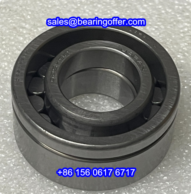025-52 Automobile Bearing 25x52x23.6 Roller Bearing 025-52NXC3**U32 - Stock for Sale