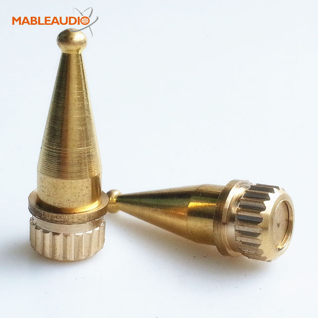 MAFE0415 10pcs 10x35 brass spikes