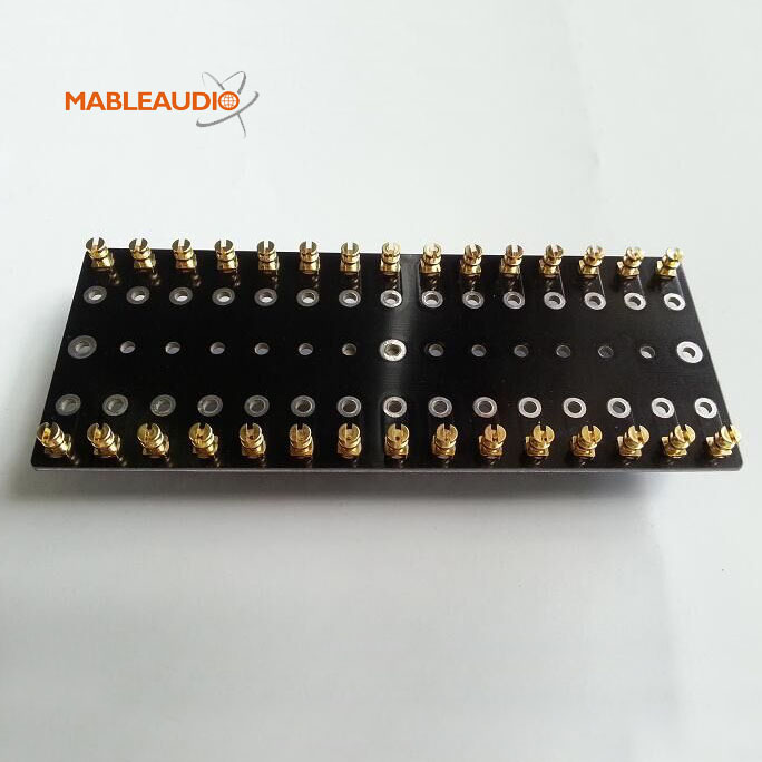 MABR0034 Black board with gold forked turrets