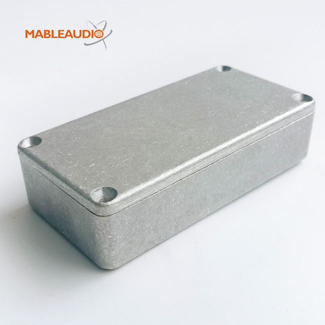 MAGQ0028 1590G 100x50x26 Chassis