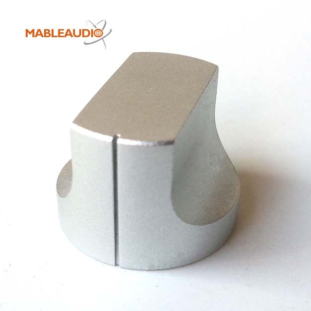 MAKP0371 20x15  colored Aluminum knob