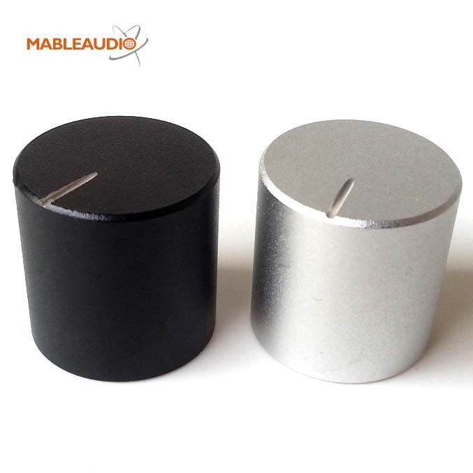 MAKP0376 15X15 Aluminum knob