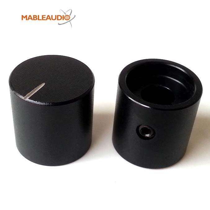 MAKP0376 15X15 Aluminum knob