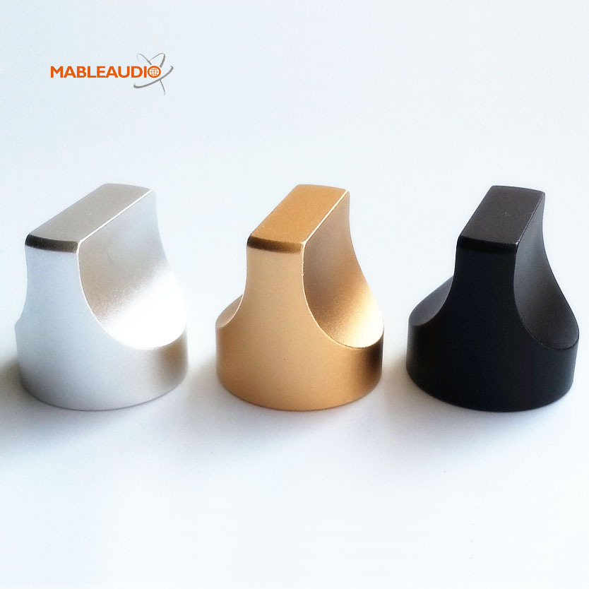 MAKP0429 25X25 Aluminum knob