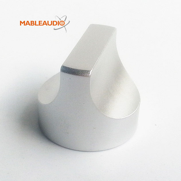 MAKP0434 30x25 Aluminum knob