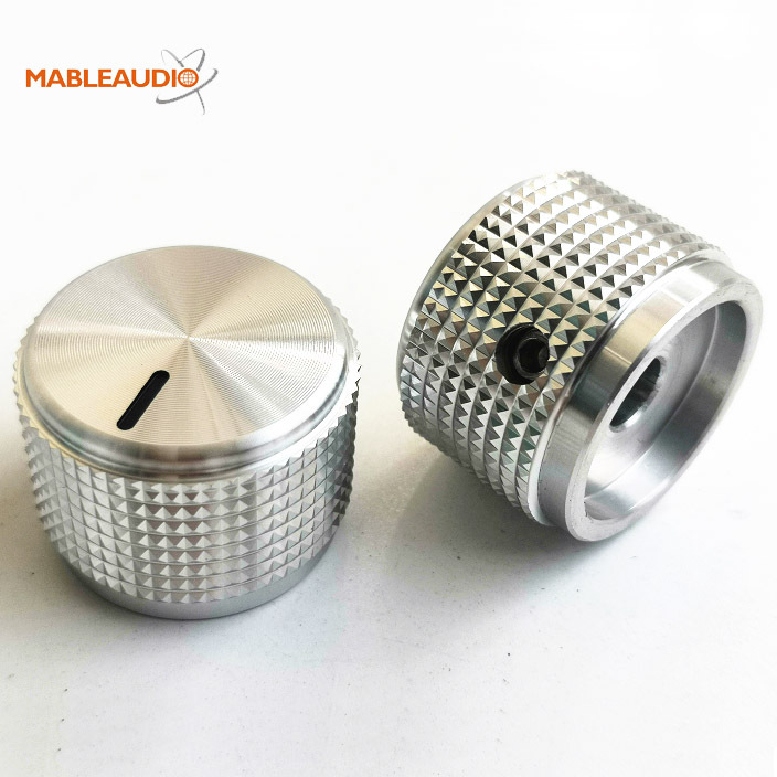 MAKP0440 25X18 Aluminum knob