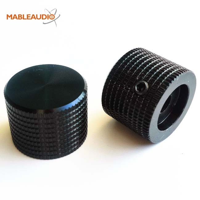 MAKP0442 22x17 alu knob