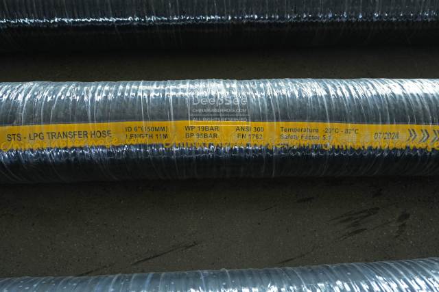 DeepSee ship to ship STS LPG transfer hose