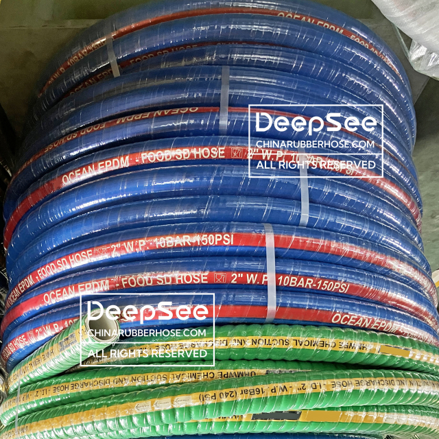 Blue EPDM food SD hose with red label - DeepSee