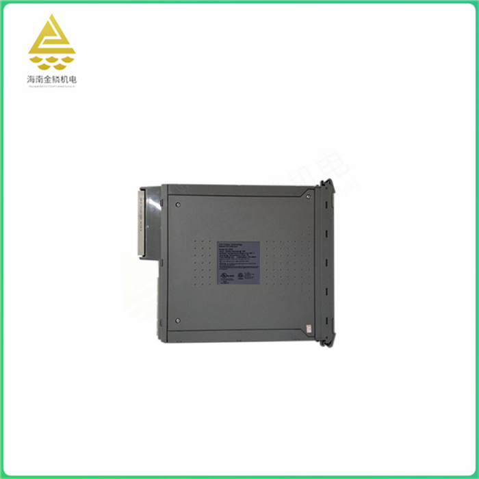 T8403   Allen-Bradley    Servo drive module