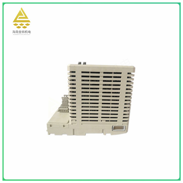 PM825  programmable logic controller
