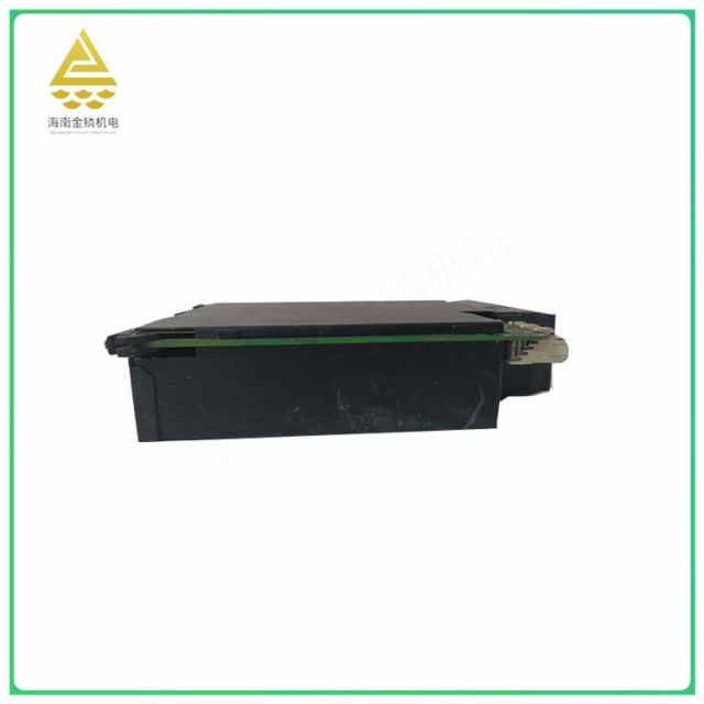 UR6EH    digital input/output module   Has multiple expansion slots and interfaces