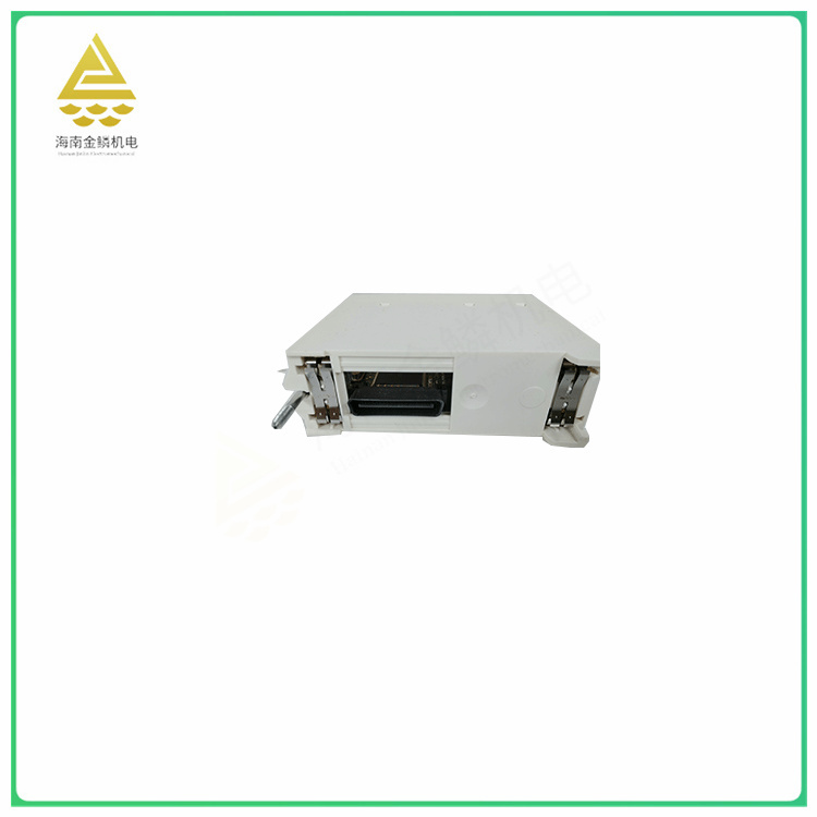 BMXAMO0802   Non-isolated analog output module   Control and monitor various parameters in industrial processes