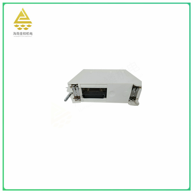 BMXAMO0802   Non-isolated analog output module   Control and monitor various parameters in industrial processes