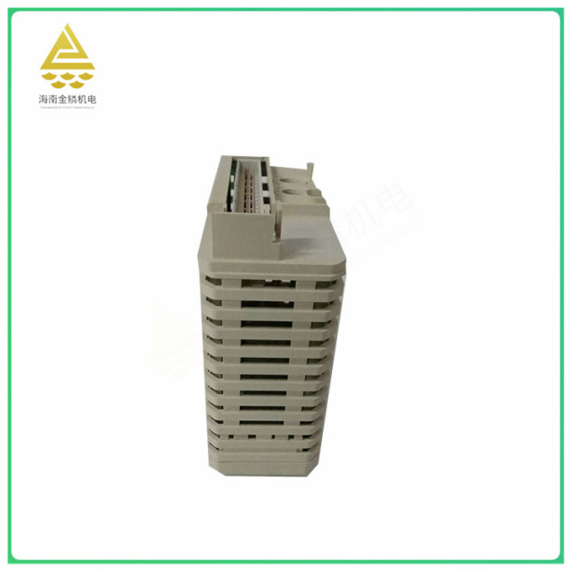 3BSE008510R1 DO810    digital output module  It has programmable function