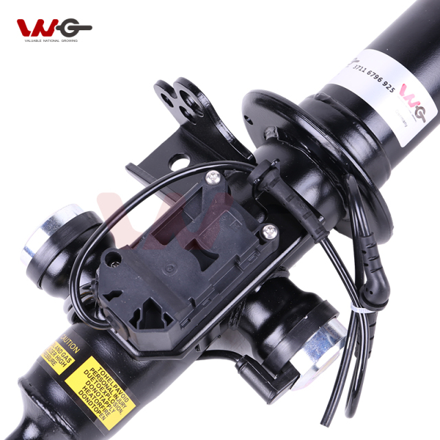Front Left Air shock absorber For BMW  7 Series F02 5 Series F07 OE 3711 6796 925