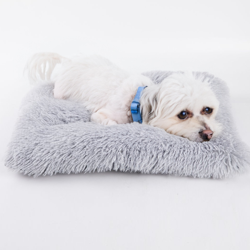HLAOLA Dog Bed Deluxe Plush Anti-Slip Pet Beds Mats Dog Crate Bed for Sleeping and Anti Anxiety