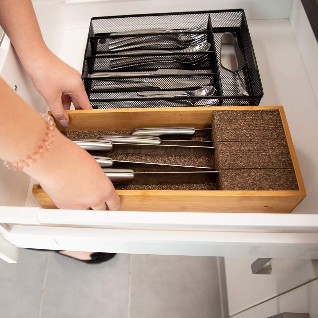 In-drawer Kitchen Knife Storage