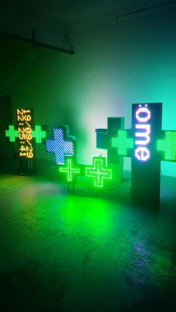 RGB LED  pharmacy cross signs pharmacy displayt outdoor hospital led signs P20 customized