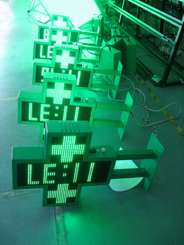 P10 led pharmacy sign board 500mm rgb led pharmacy cross display outdoor pharmacy display shop sign double sided