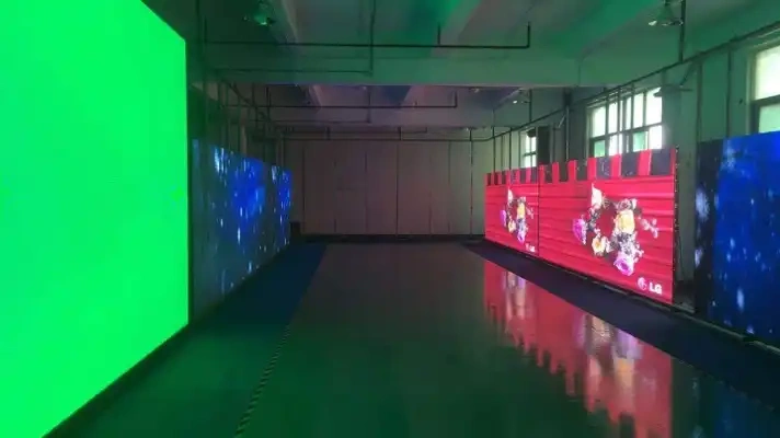 P6 outdoor led screen wholesale P6 waterproof led advertising giant screens factory