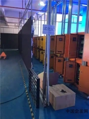 China p2.5 led display indoor commercial led display cabinets full color 640*640mm steel or Aluminum