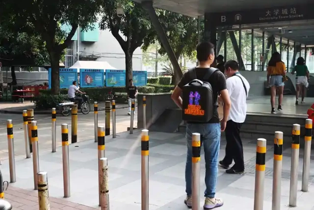 Waterproof led display backpack bag fashionable advertising led backpack wifi custom logo