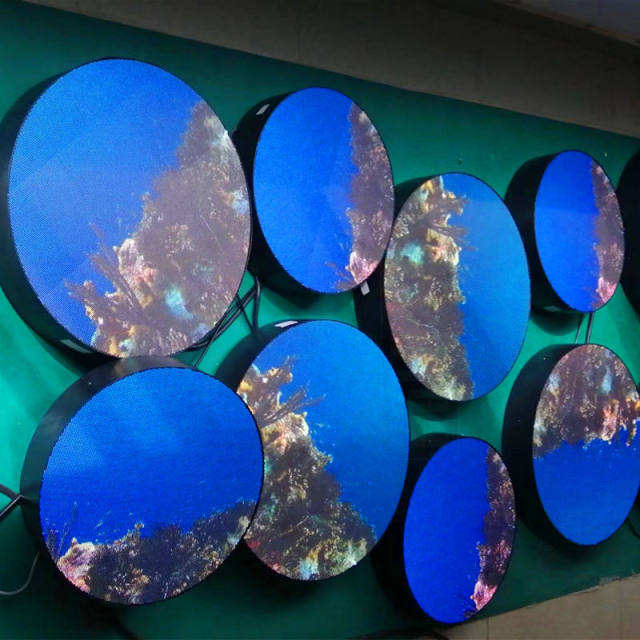 Outdoor Indoor Round LED Display Custom LED Advertising Sign P2.5 P3 P4 P5 Dia 500mm 600mm Circular LED Screen Custom  for RetailLED Advertising Sign