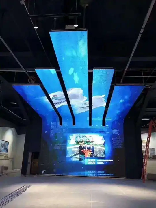 Key attributesCustomizationRatings & ReviewsKnow your supplierProduct descriptions from the supplier P5 outdoor electronic advertising led display screen high brightness led xxx moving screen manufacturer