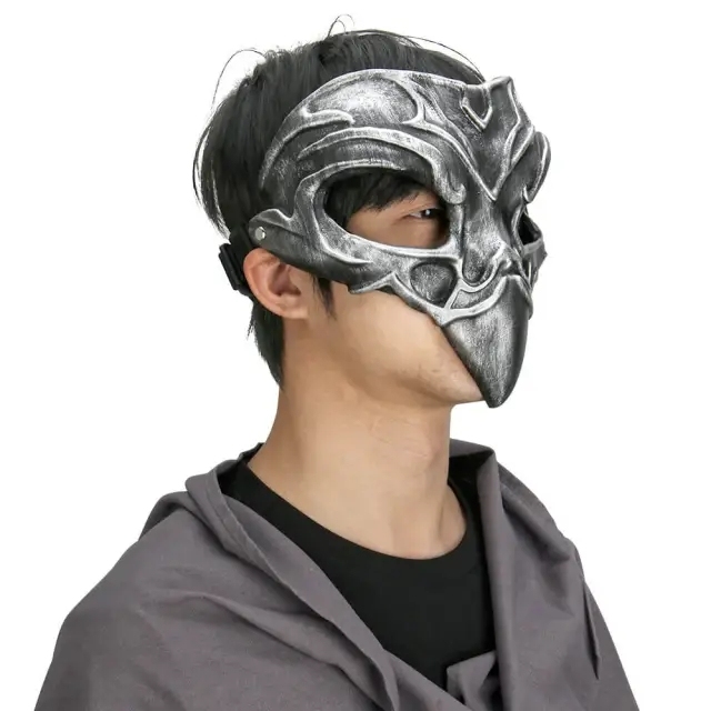 Hogwarts Legacy Beaked Skull Mask Cosplay