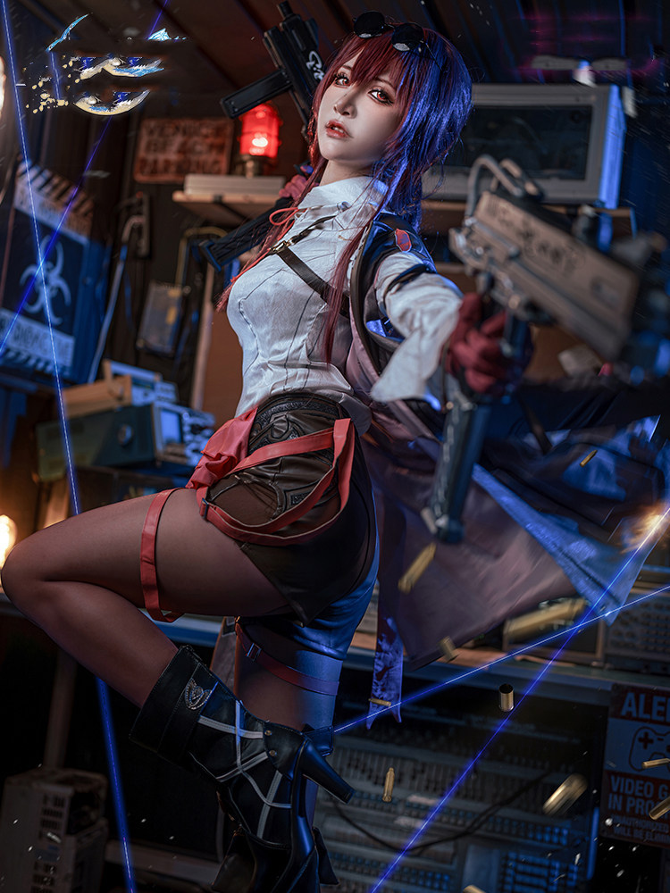 Deluxe Honkai Star Rail Kafka Cosplay Costume