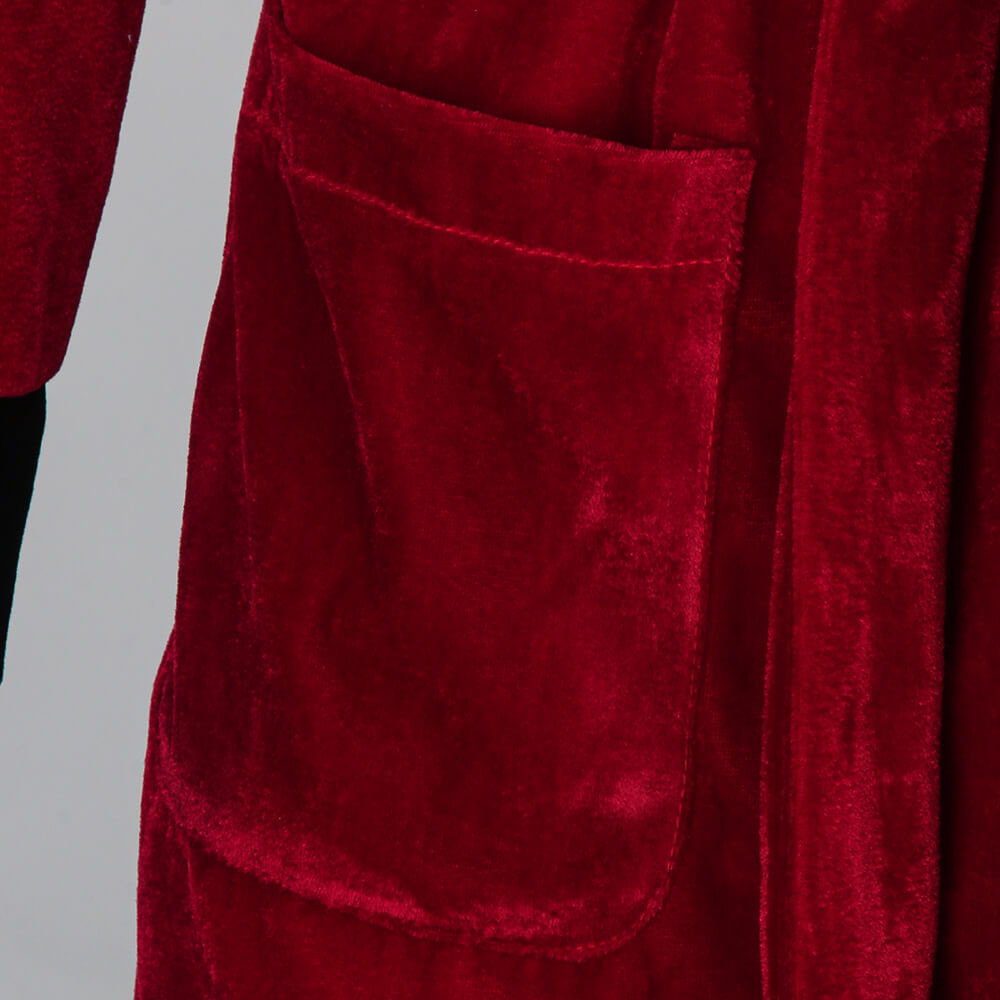 Hugh hefner red hot sale velvet robe