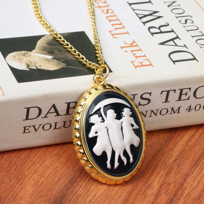 Agatha Harkness Cameo Necklace Darkhold Diaries Metal Pendant Marvel Comic Cosplay Props Takerlama