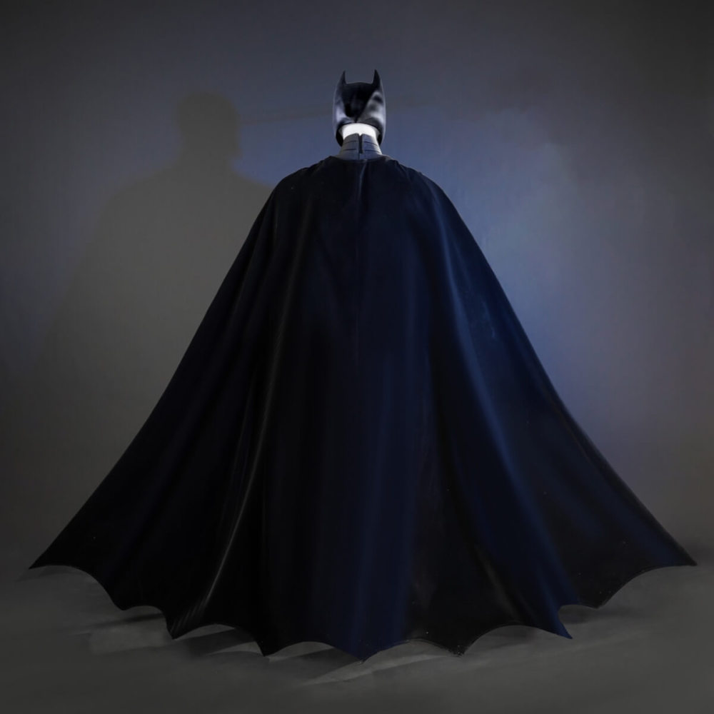 Deluxe Bruce Wayne The Dark Knight Cosplay Costume Takerlama