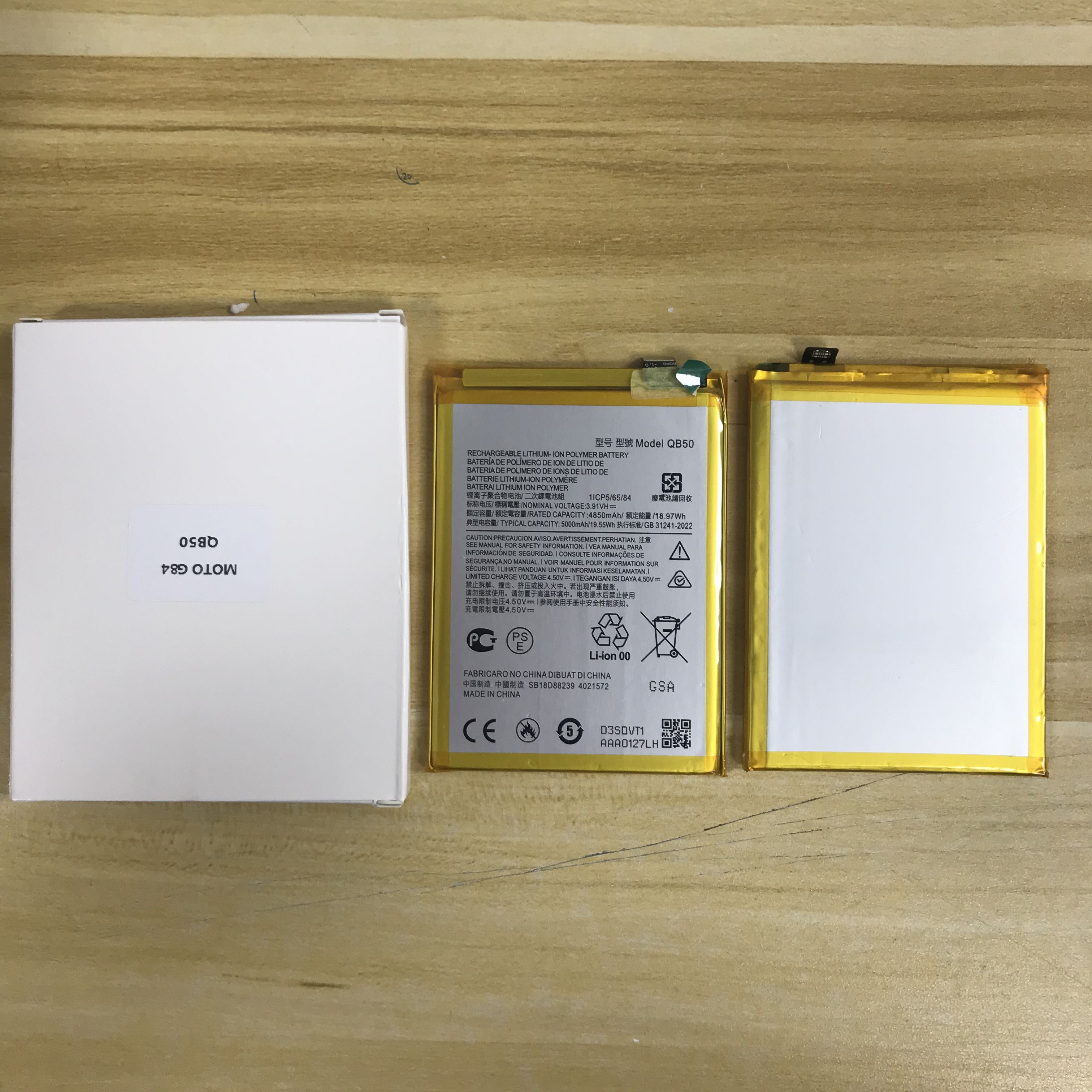 Mobile Cell Phone Battery For MOTOROLA G84 QB50