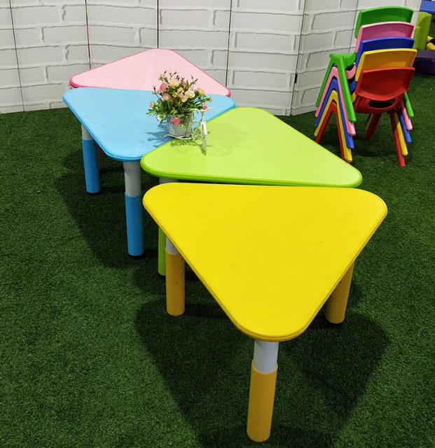 Kindergarten modular triangular kids table chair